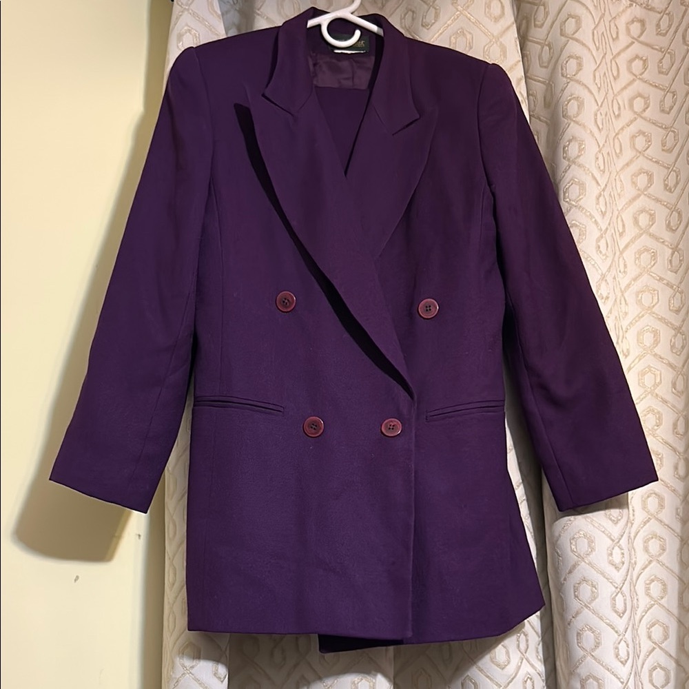 Elegant Purple Women's Blazer